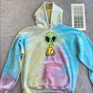 Alien eating pizza Hoodie